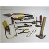 Image 2 : Flat of Small Hand Tools