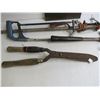 Image 3 : Pipe Clamp 5/8" - Assorted Hand Tools