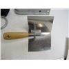 Image 4 : Drywall Corner Mud Trowel - Trailer Hitch Receiver 7/8" - Paint Edger - Protect 6 Point 2" Shoulder 