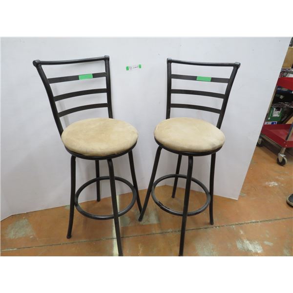 *(2X BID PRICE) Swivel Top Bar Stools