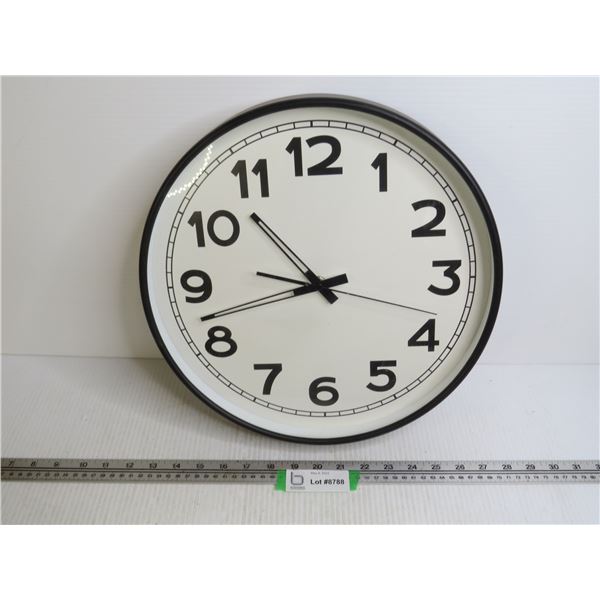 14" Clock (untested)