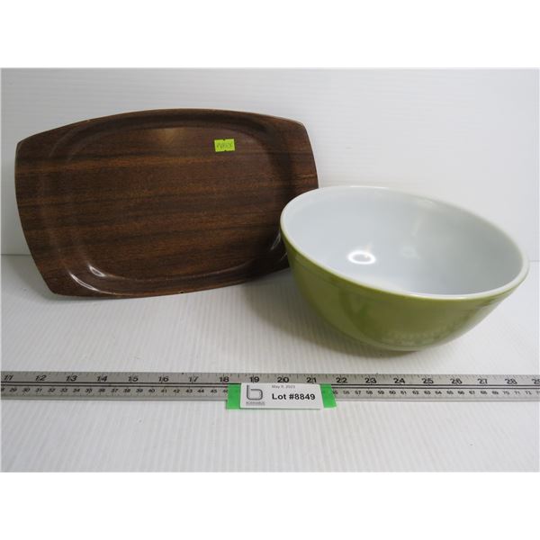 Pyrex Mixing Bowl - Pyrex Tray Plastic?