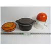Image 1 : Pyrex Dish w/Lid - Plastic Dish w/Lid - Food Chopper