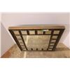 Image 3 : *Square Decorative Wall Mirror - 30" x 30"