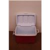 Image 3 : *Rubbermaid Cooler - 21" x 14" x 17"