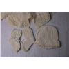 Image 3 : Hand Knit Baby Clothing Set from the 1960s (Missing One Sock)