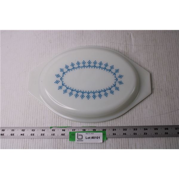 Pyrex Casserole Dish Lid - Snowflake Pattern