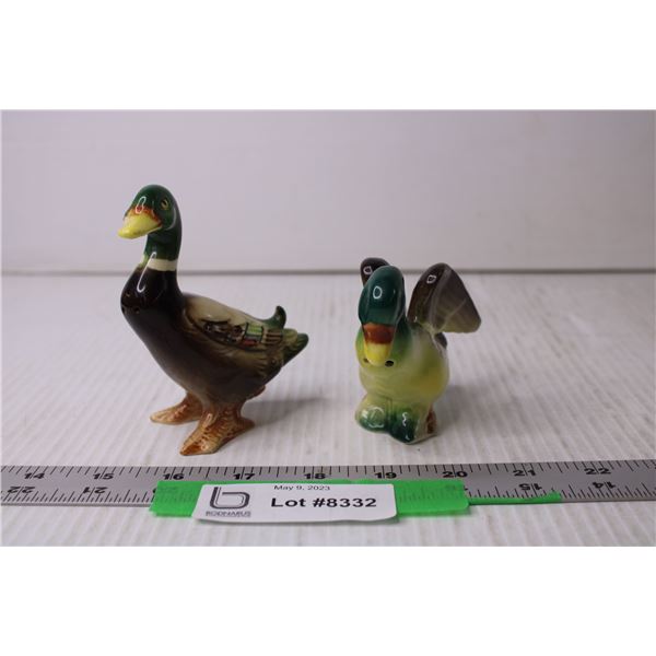 Duck Salt and Pepper Shakers - Made in Japan