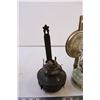 Image 4 : (3) Kerosene Lamps