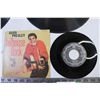 Image 2 : (4) Elvis Vinyl Records