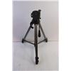 Image 2 : Tripod with case