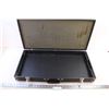 Image 2 : Large carrying case