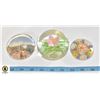 Image 1 : LOT OF 3 GLASS PAPERWEIGHTS