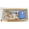 Image 1 : SHOE BOX OF COLLECTIBLE TRINKETS