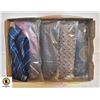 Image 1 : FLAT WITH 5 MEN'S TIES INCLUDING HOLT