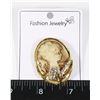 Image 1 : NEW VINTAGE STYLE STONE AND CUBIC ZIRCON BROOCH