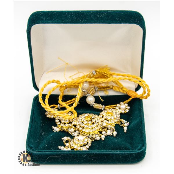 ADJUSTABLE GOLD ROPE NECKLACE WITH