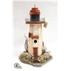 Image 1 : ROOMS AND GARDENS "CANADA" LIGHTHOUSE BIRD HOUSE