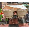 Image 1 : VINTAGE 1960'S KITCHEN TABLE W/4 CHAIRS