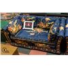 Image 2 : BLUE FLORAL COUCH & LOVE SEAT WITH CUSHIONS