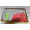 Image 1 : FLAT OF ASSORTED COLOR HAJABS