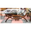 Image 1 : COFFEE TABLE