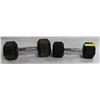 Image 1 : PAIR OF RUBBERIZED DUMBBELLS, ONE 10 LB,