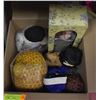 Image 1 : BOX OF VINTAGE INTERNATIONAL DOLLS