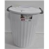 Image 1 : STERILITE 24 QT UTILITY GARBAGE CAN W/LID