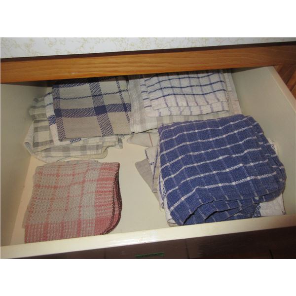 LAUNDRY ROOM:  KITCHEN TOWELS & LINEN (CONTENTS OF 3 DRAWERS)
