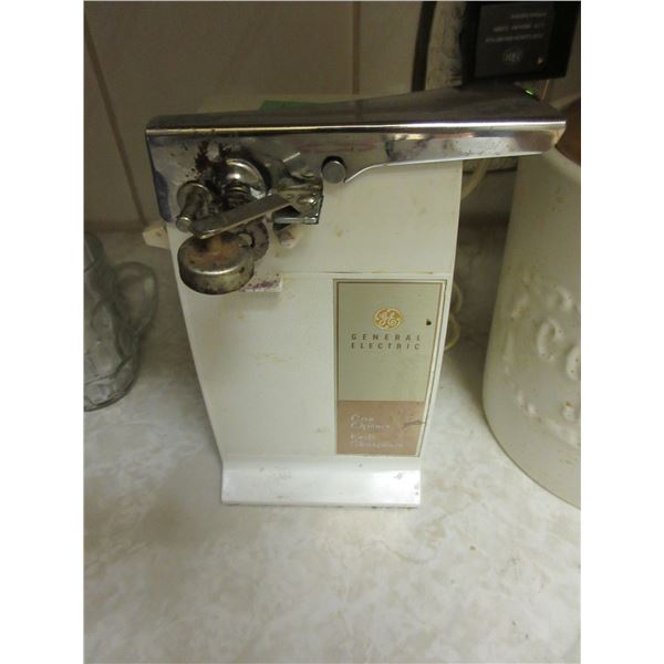 KITCHEN:  CAN OPENER, KETTLE, WARMER