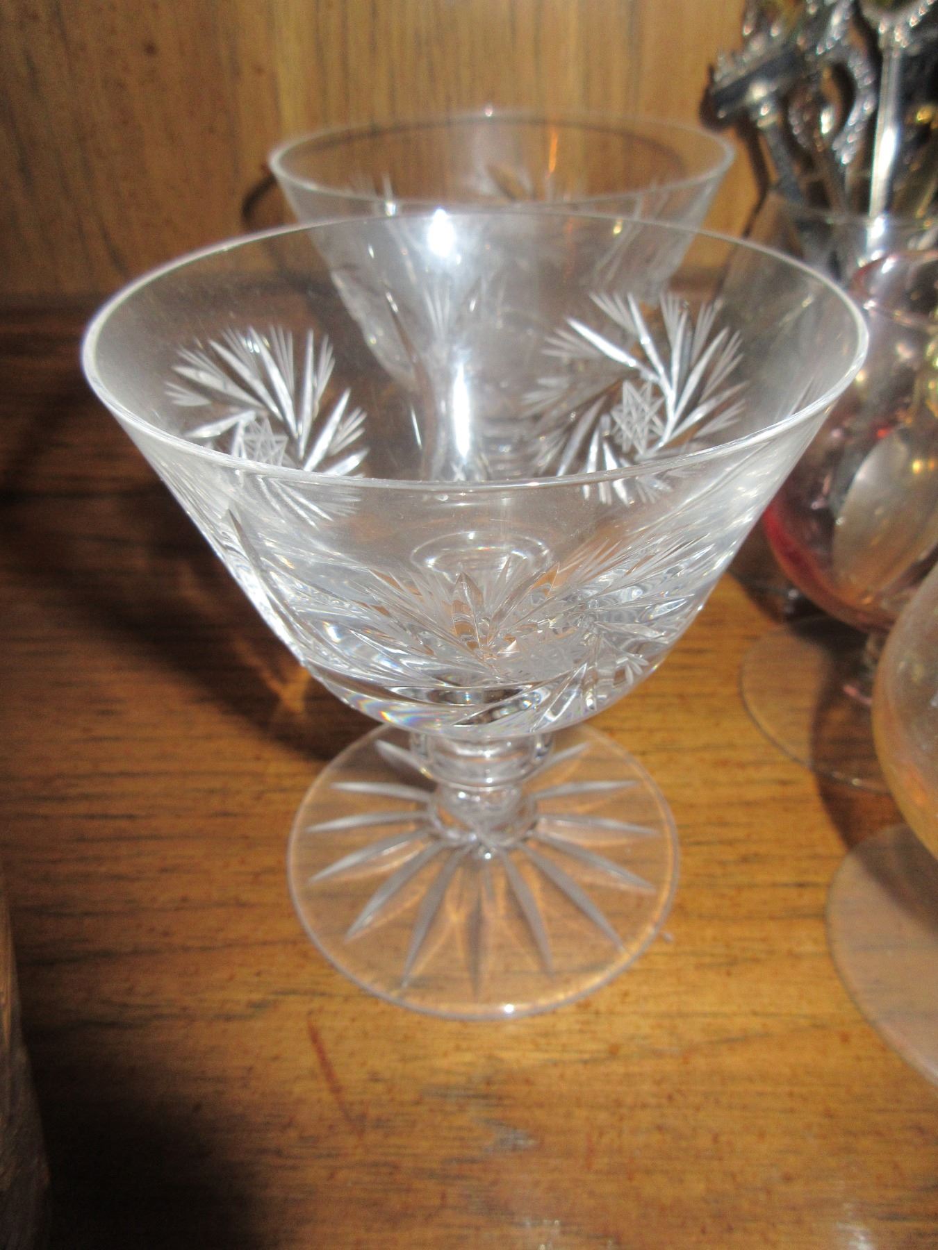 DININGROOM 3 ASSORTED PINWHEEL CRYSTAL WINE GLASSES (AS IS)