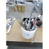 Image 1 : Bucket w/Utensils