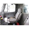 Image 4 : 2006 Freightliner Columbia Tndm Drive Day Cab R/T -Runs & Drives