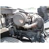 Image 9 : 2006 Intl #4300 SBA DT466 4X2 Thermo King 20' Ref. Box Truck