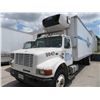 Image 1 : 1999 Intl. 4900 4X2 Carrier 26' Ref. Box Truck - Runs