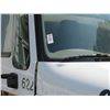 Image 2 : 2009 Intl. 4300 Dua Star Copeland 20' Ref. Box Truck