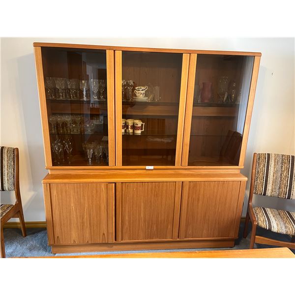 Mid Century Modern Wood China Cabinet