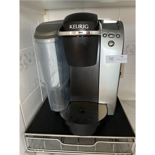 Keurig Coffee Maker with Tray