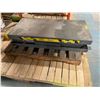 Image 2 : Penta Lift - Scissor Lift Table - Max Capacity 2500 lbs. - approx. 4ft x 2ft.