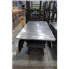 Image 1 : Mattress build-up table w/ scissor lift
