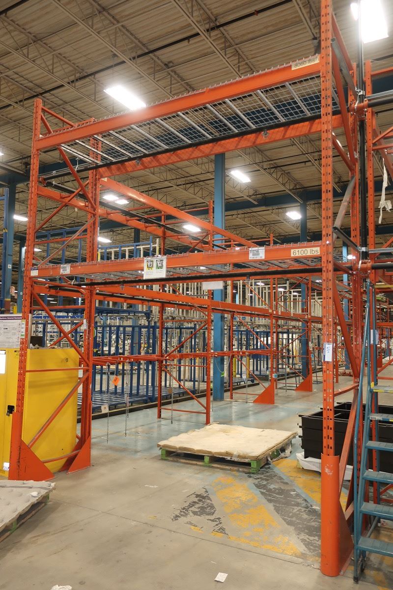 Warehouse Pallet Racking -1 Section -2 Vertical Uprights (approx. 16ft ...