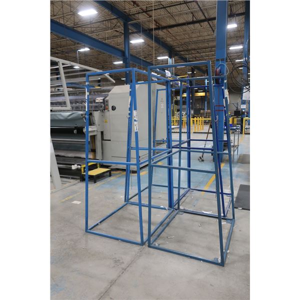 Lot of 4 single slot racks 40