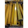 Image 2 : lot of 22 metal safety barriers