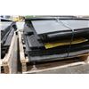 Image 2 : Lot of 18+ assorted rubber mats