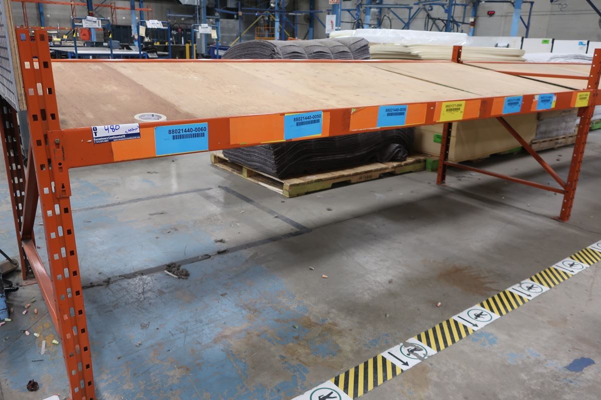 Armchair Section Racking Lot: 2 section racking: (3) uprights 54