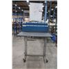 Image 1 : Adjustable mobile workstation 40" x 20"