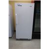 Image 1 : Refrigerator Woods (30"x28"x67")