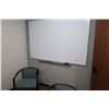 Image 2 : Lot: desk, side cabinet, wood filing cabinet, whiteboard & 3 chairs - FURNITURE ONLY