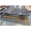 Image 1 : Aluminum frame adjustable table